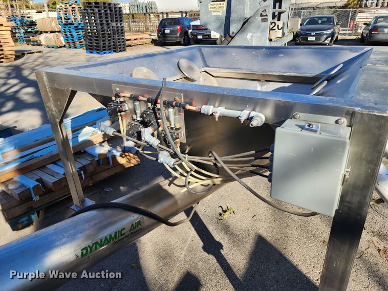 image for item KH9171 Dynamic Air BulkBuster  bag unloader