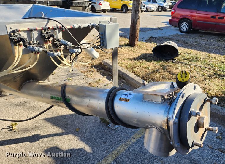 image for item KH9171 Dynamic Air BulkBuster  bag unloader