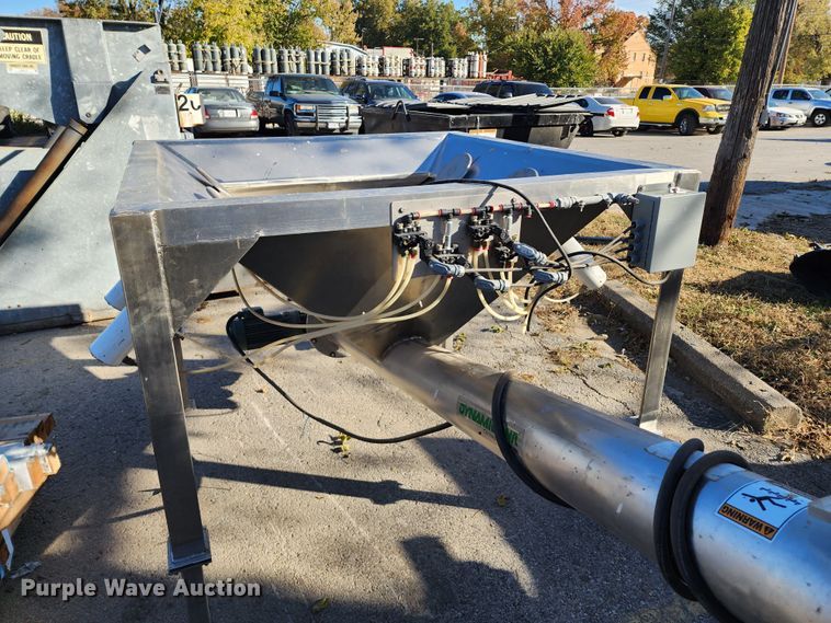 image for item KH9171 Dynamic Air BulkBuster  bag unloader