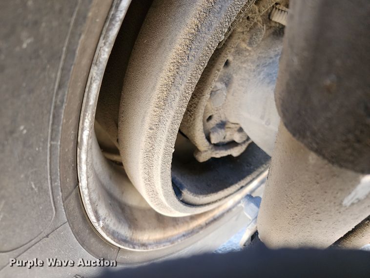 image for item KH9172 2009 Sterling A9500  semi truck