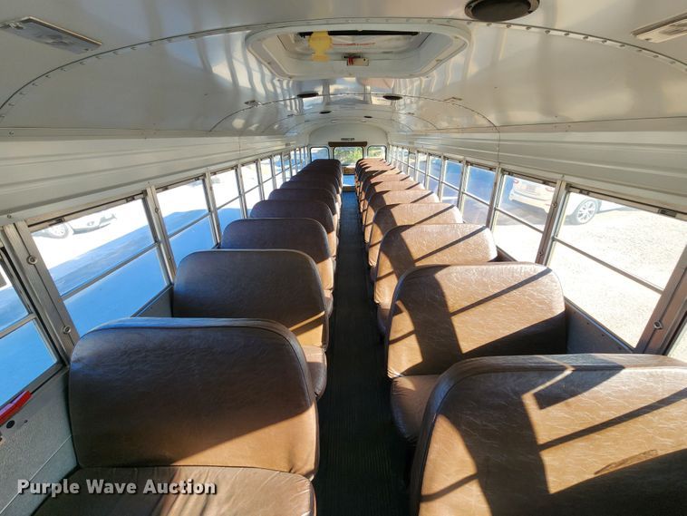 image for item KH9192 2001 Blue Bird  school bus