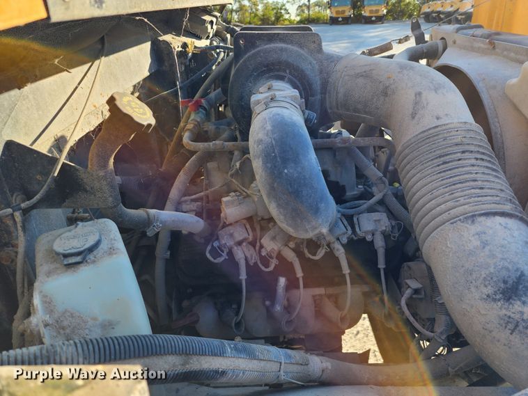 image for item KH9193 1999 Blue Bird  school bus