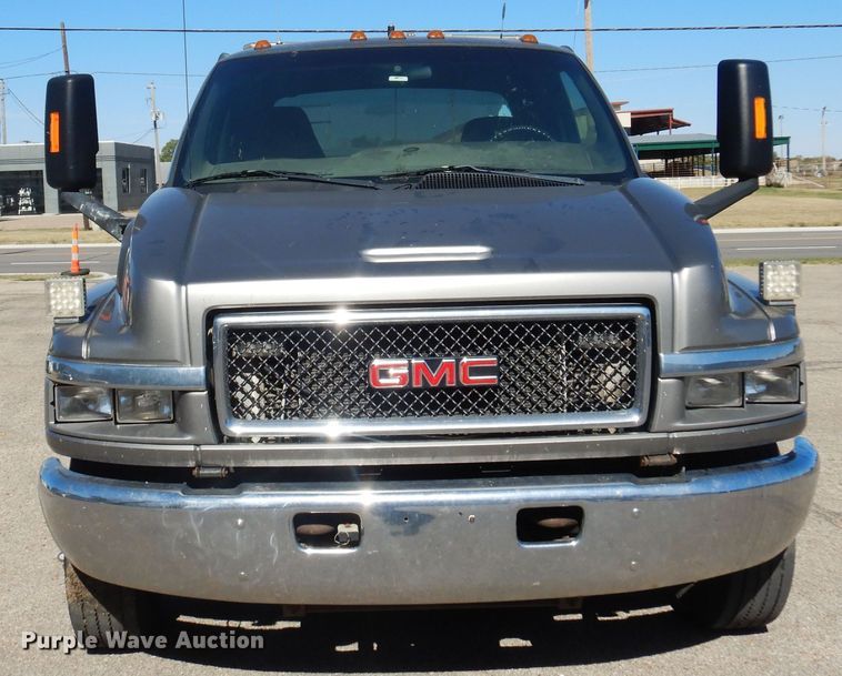 image for item KJ9163 2009 GMC C5500  rollback truck