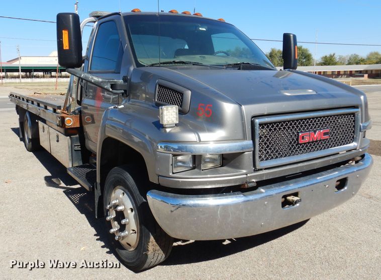 image for item KJ9163 2009 GMC C5500  rollback truck