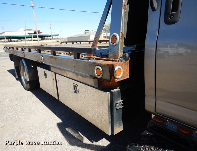 image for item KJ9163 2009 GMC C5500  rollback truck