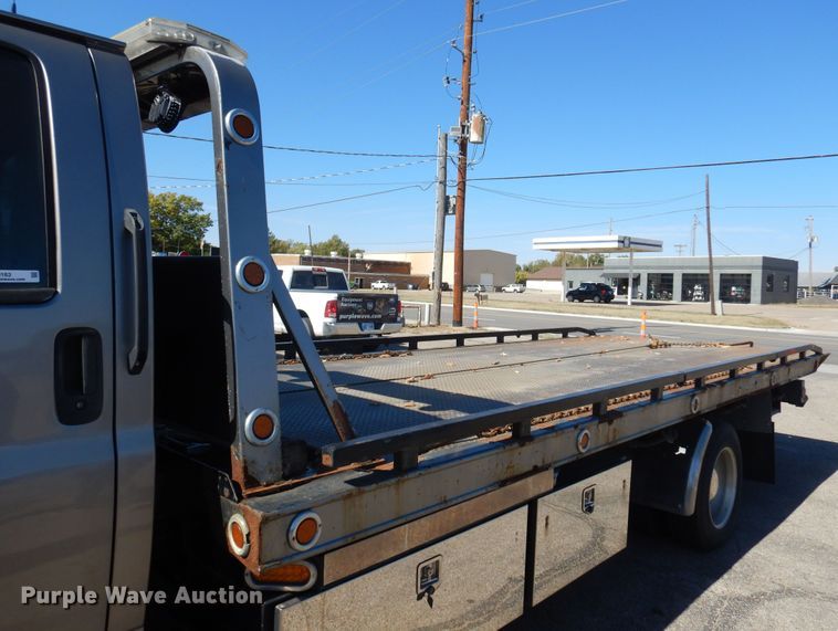 image for item KJ9163 2009 GMC C5500  rollback truck