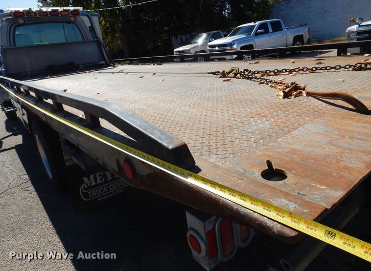 image for item KJ9163 2009 GMC C5500  rollback truck