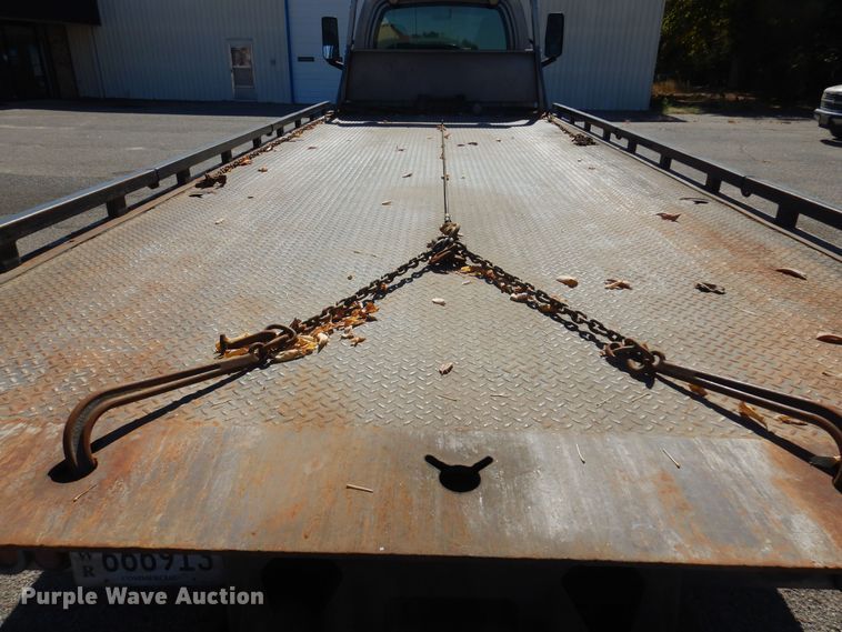 image for item KJ9163 2009 GMC C5500  rollback truck