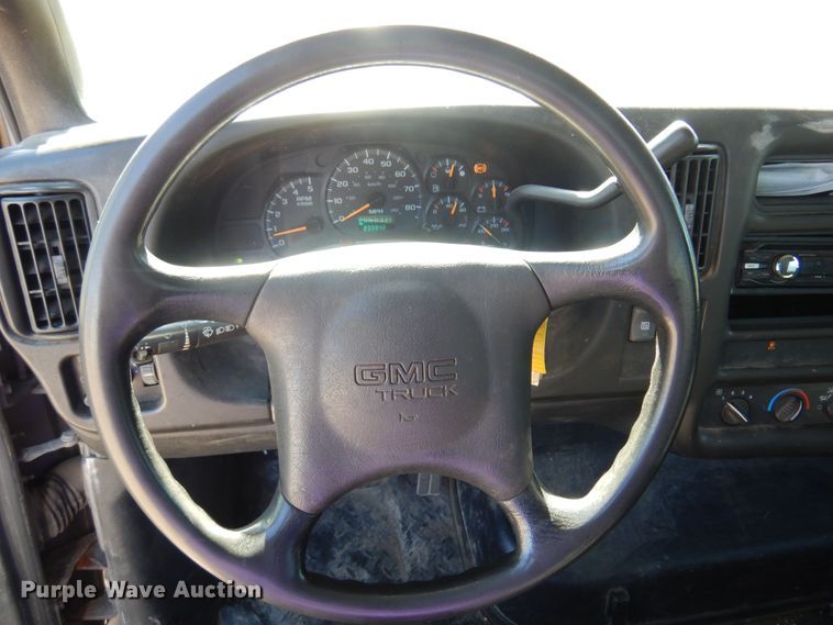 image for item KJ9163 2009 GMC C5500  rollback truck