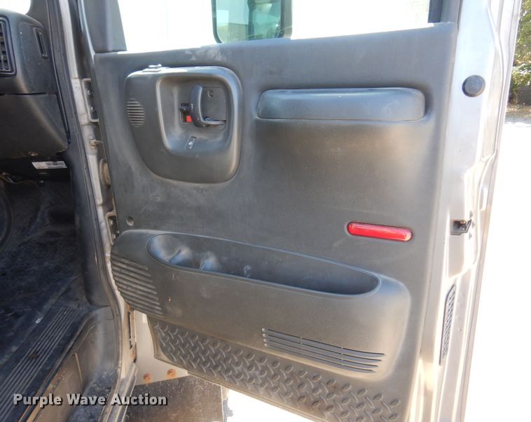 image for item KJ9163 2009 GMC C5500  rollback truck