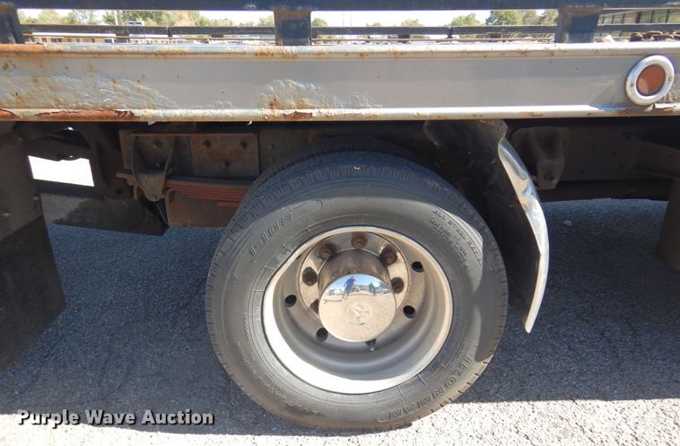 image for item KJ9163 2009 GMC C5500  rollback truck