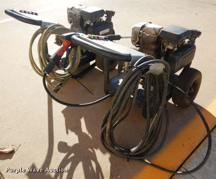 image for item KO9822 (2) Simpson pressure washers