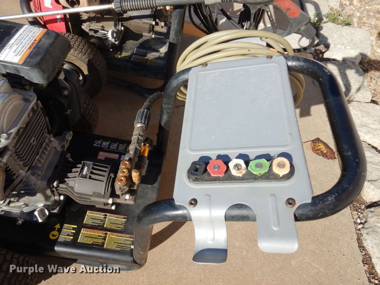 image for item KO9822 (2) Simpson pressure washers