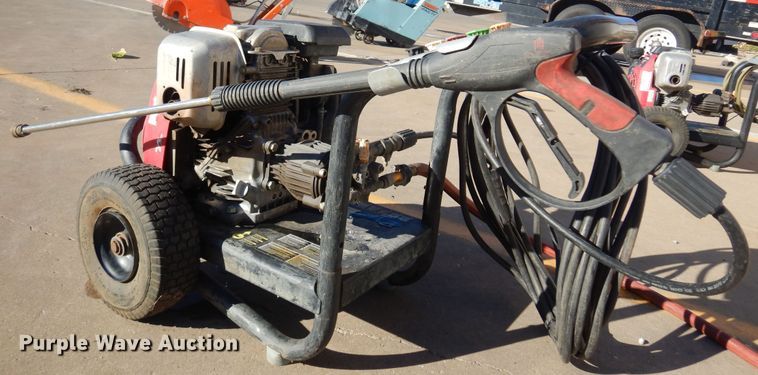 image for item KO9822 (2) Simpson pressure washers