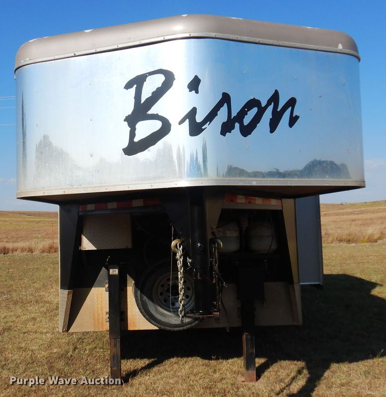 image for item KO9935 2013 Bison Coach 8314  livestock trailer