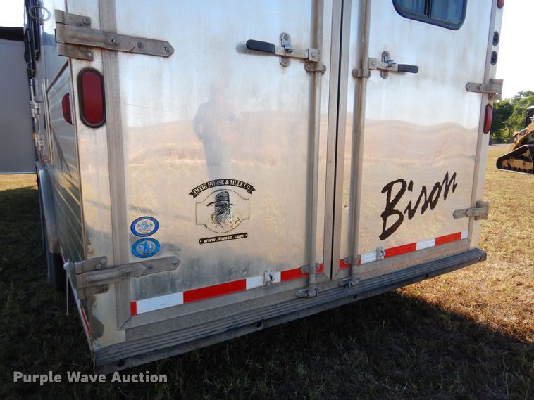 image for item KO9935 2013 Bison Coach 8314  livestock trailer