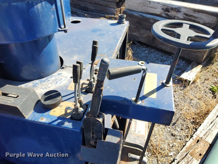 image for item KT9613 Zamboni 552  ice resurfacer