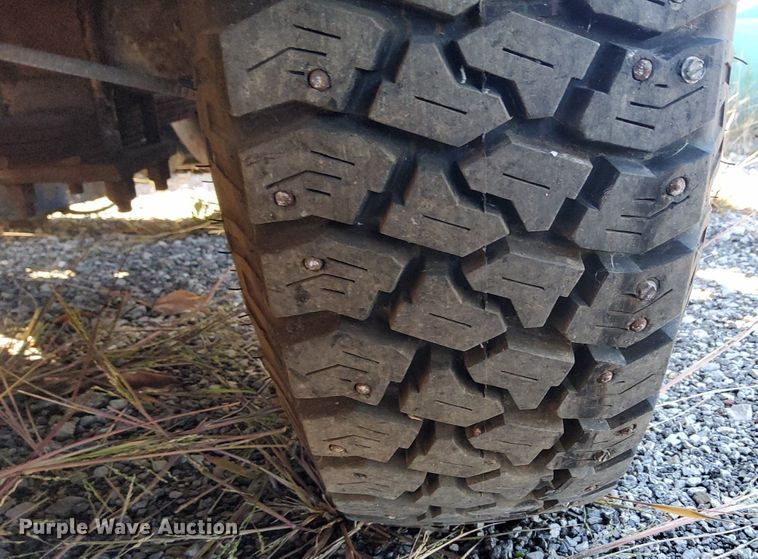 image for item KT9613 Zamboni 552  ice resurfacer