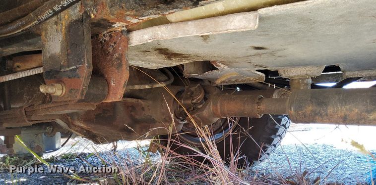 image for item KT9613 Zamboni 552  ice resurfacer