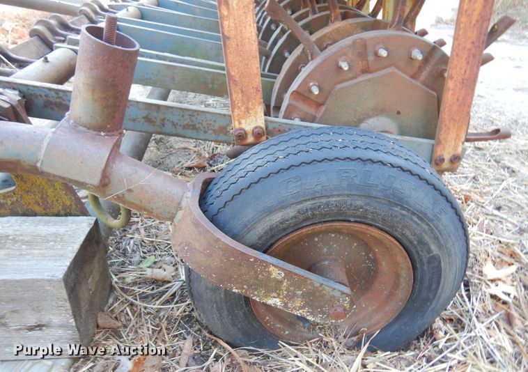 image for item KU9651 Aerator