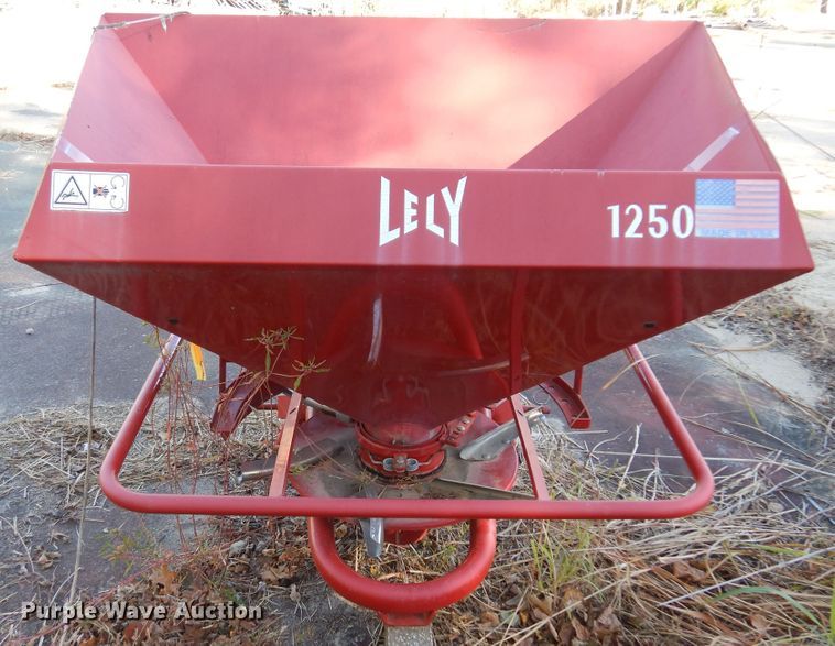 image for item KU9652 Lely 1250  spreader