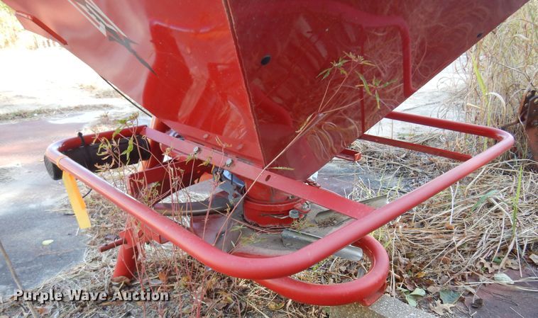 image for item KU9652 Lely 1250  spreader