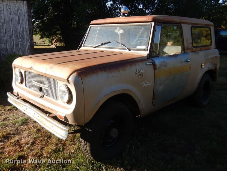 image for item KU9653 1966 International Scout 800  SUV