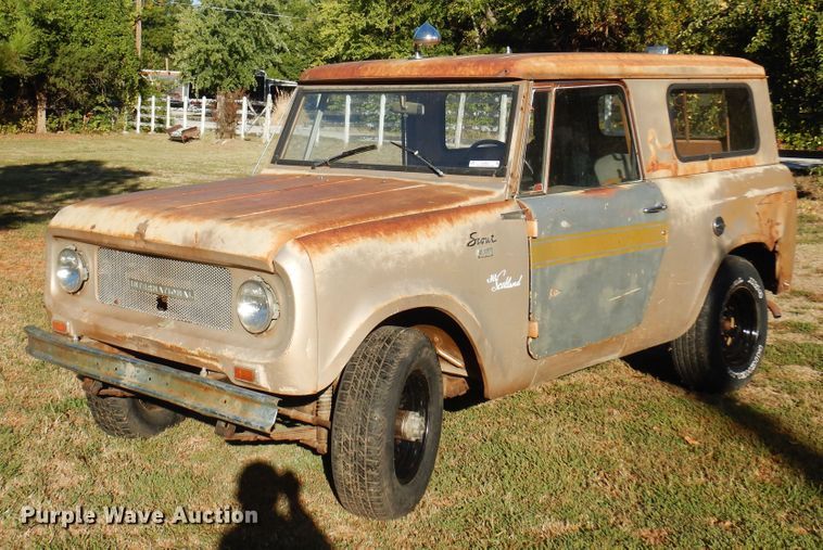 image for item KU9653 1966 International Scout 800  SUV