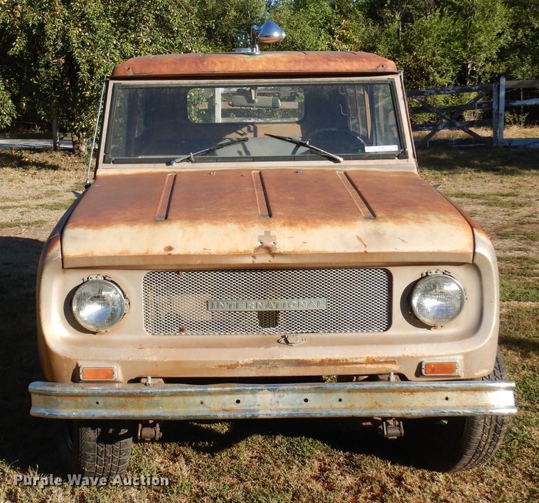 image for item KU9653 1966 International Scout 800  SUV