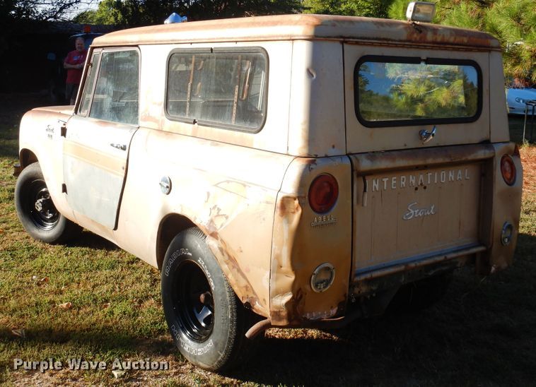 image for item KU9653 1966 International Scout 800  SUV