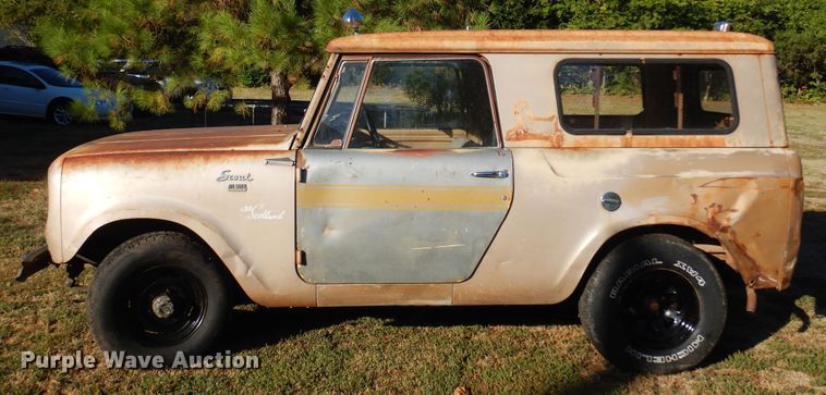 image for item KU9653 1966 International Scout 800  SUV