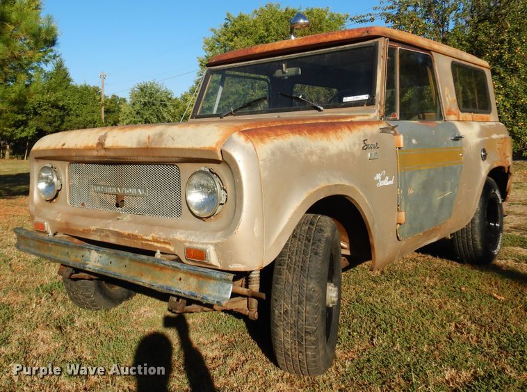 image for item KU9653 1966 International Scout 800  SUV