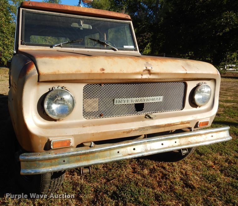 image for item KU9653 1966 International Scout 800  SUV