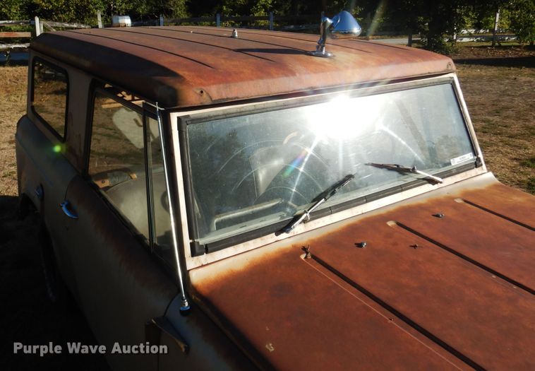 image for item KU9653 1966 International Scout 800  SUV