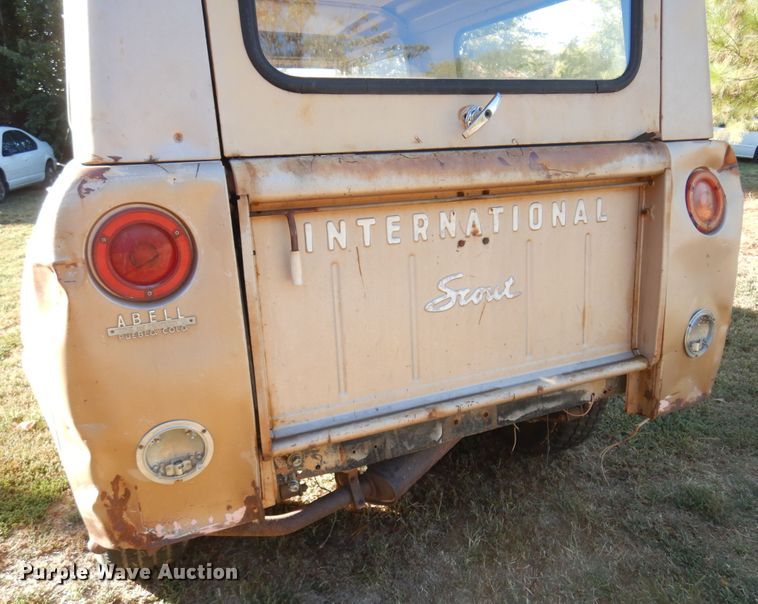 image for item KU9653 1966 International Scout 800  SUV