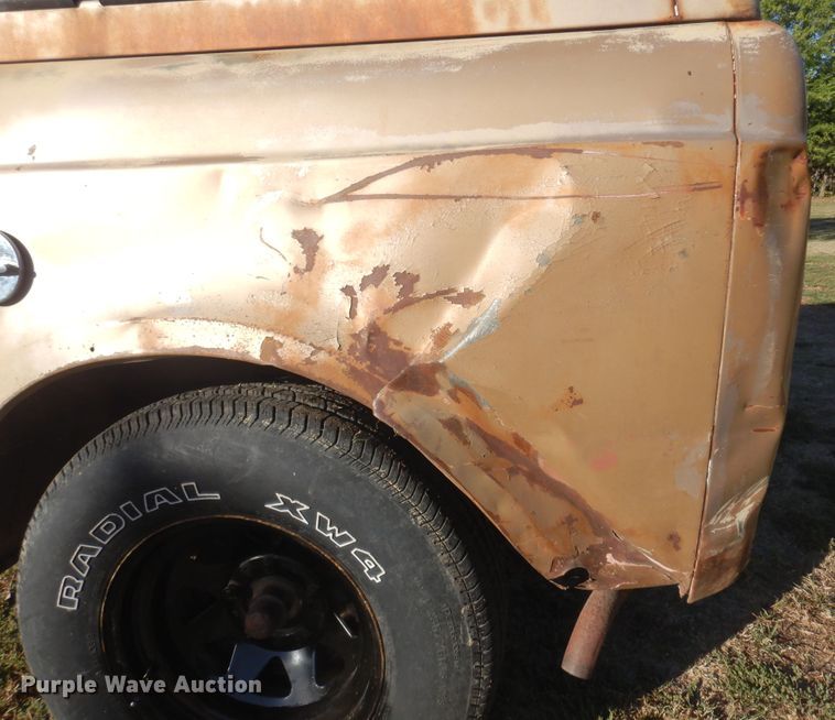 image for item KU9653 1966 International Scout 800  SUV