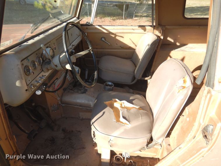 image for item KU9653 1966 International Scout 800  SUV