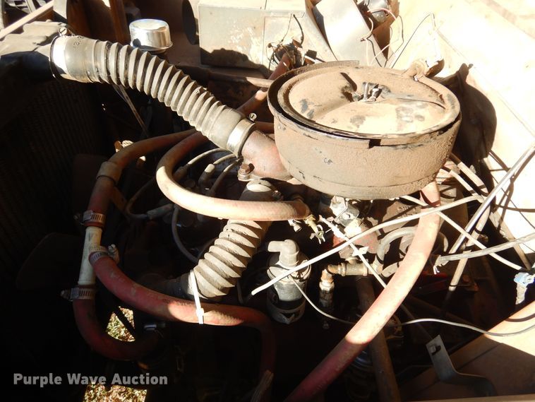 image for item KU9653 1966 International Scout 800  SUV