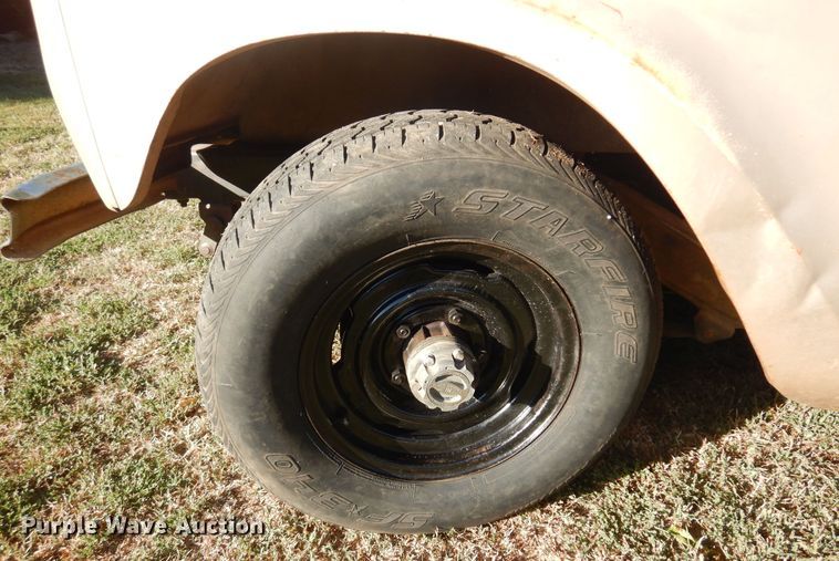 image for item KU9653 1966 International Scout 800  SUV