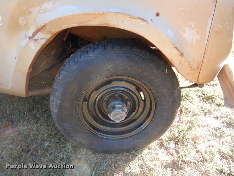 image for item KU9653 1966 International Scout 800  SUV