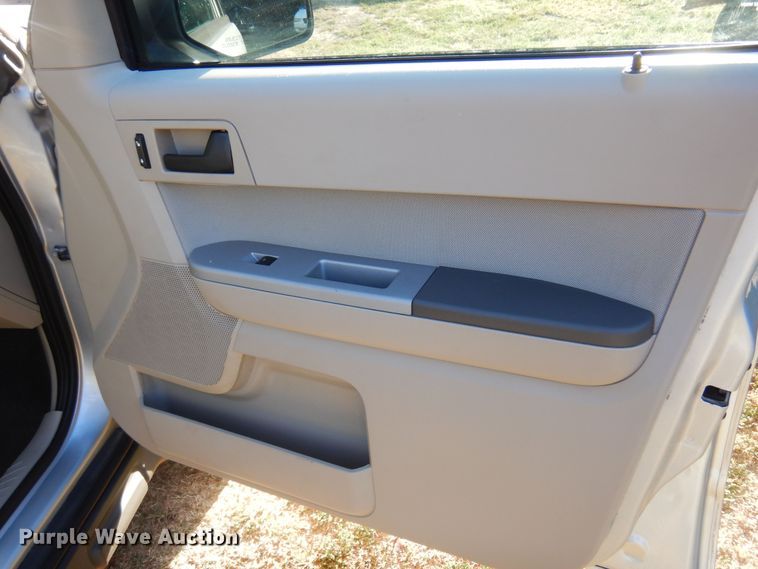 image for item KU9654 2012 Ford Escape  SUV