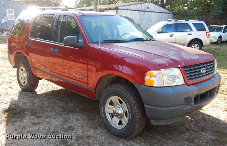image for item KU9665 2004 Ford Explorer  SUV