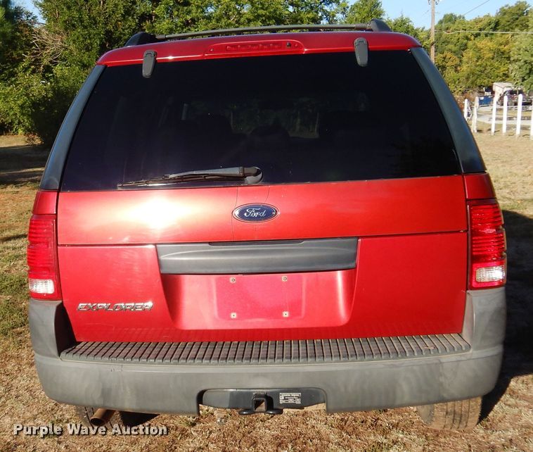 image for item KU9665 2004 Ford Explorer  SUV