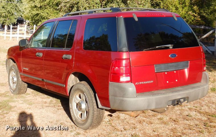 image for item KU9665 2004 Ford Explorer  SUV