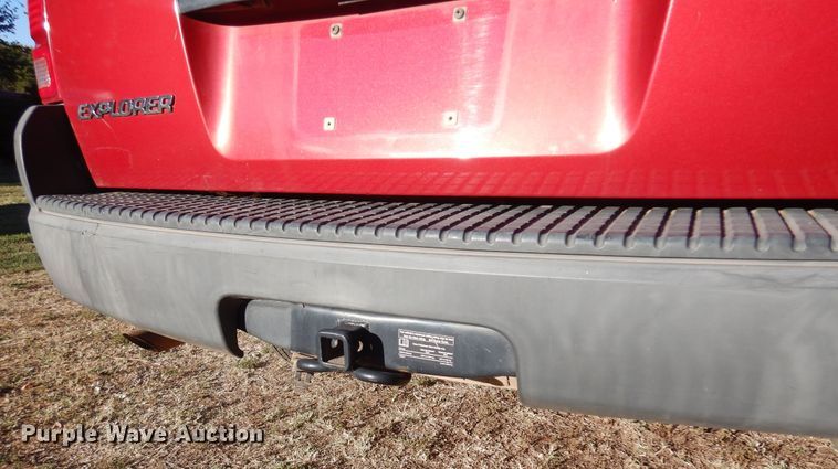 image for item KU9665 2004 Ford Explorer  SUV