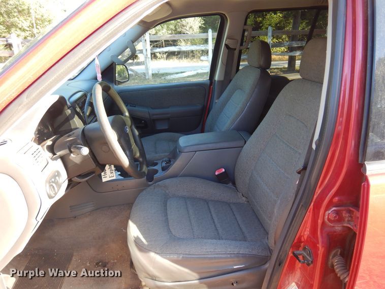 image for item KU9665 2004 Ford Explorer  SUV
