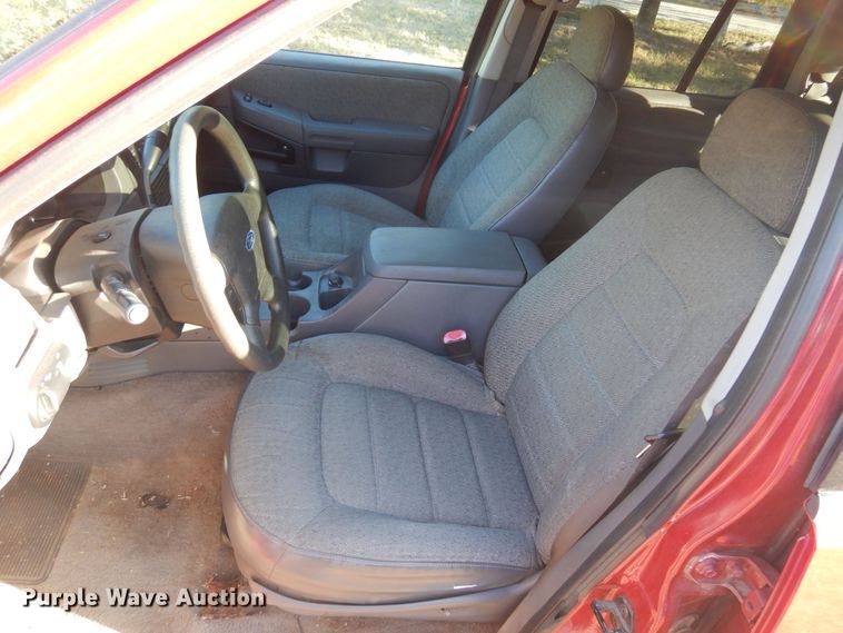 image for item KU9665 2004 Ford Explorer  SUV