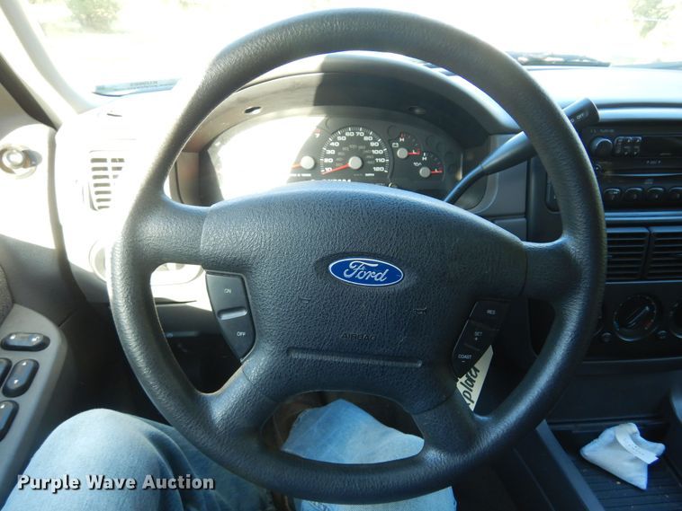 image for item KU9665 2004 Ford Explorer  SUV