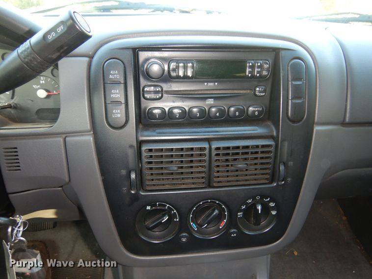 image for item KU9665 2004 Ford Explorer  SUV