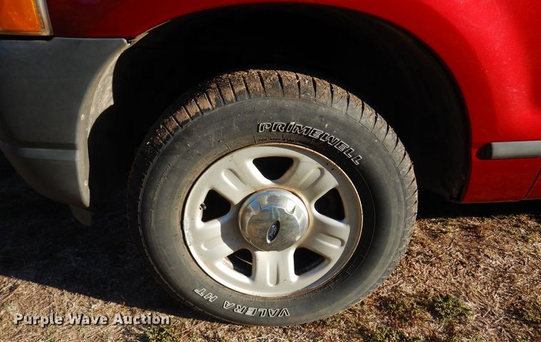 image for item KU9665 2004 Ford Explorer  SUV